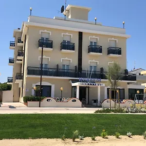 https://hotel-milanese-rimini.emilia-romagnahotels.net
